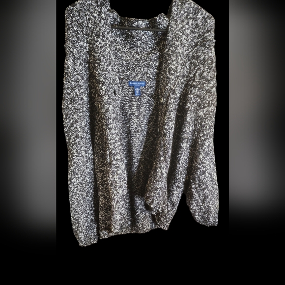 Karen Scott 2x black gray  and white curved button front cardigan sweater - Picture 5 of 6